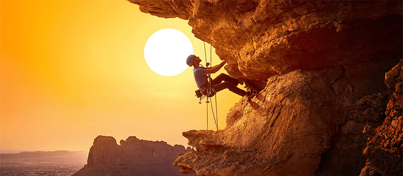 Adventure tourism in Saudi: hidden gems from the dunes to the depths!